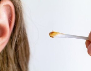 The Do&rsquo;s &amp; Don&rsquo;ts of Ear Wax Removal